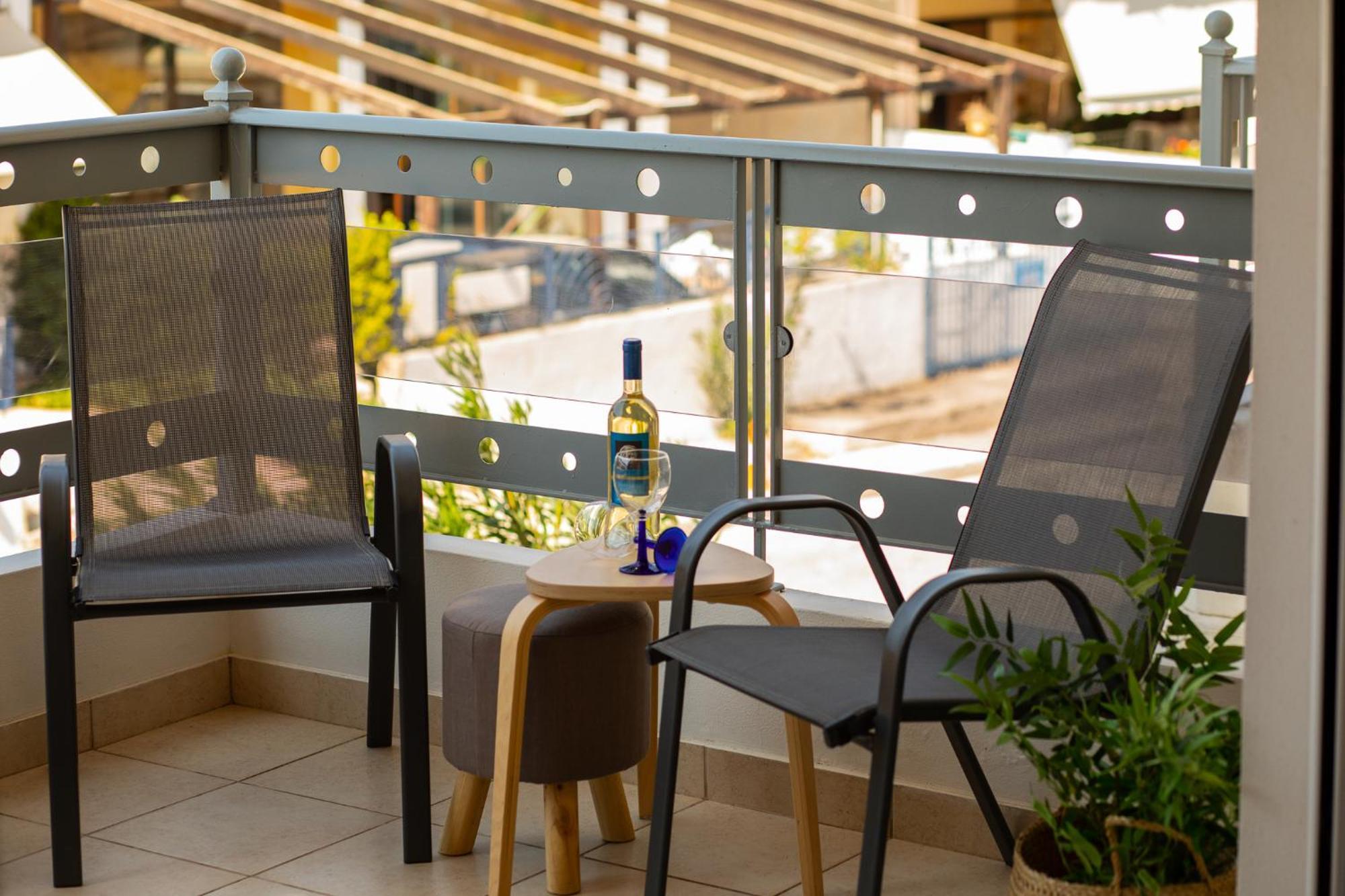 Athens Airport Lodge Szpáta Kültér fotó